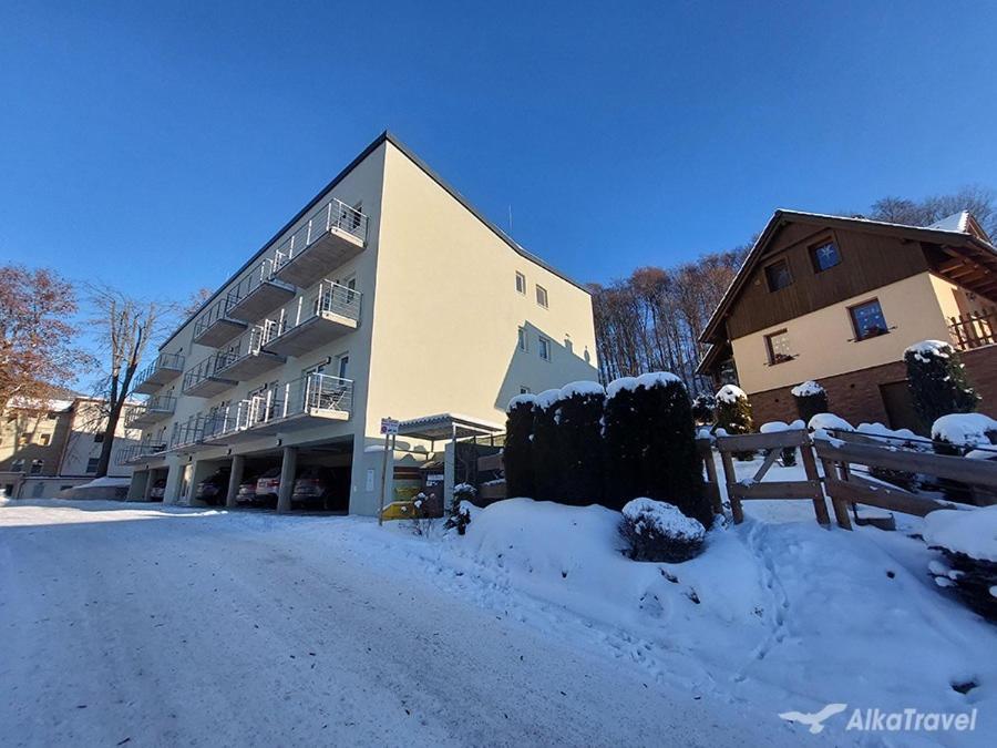 Moderni Apartman Horni Marsov - By Alka Exterior photo